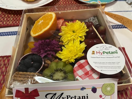 Customer photo review of Dusun Signature Fruit Grazing Platter [Malaysia]