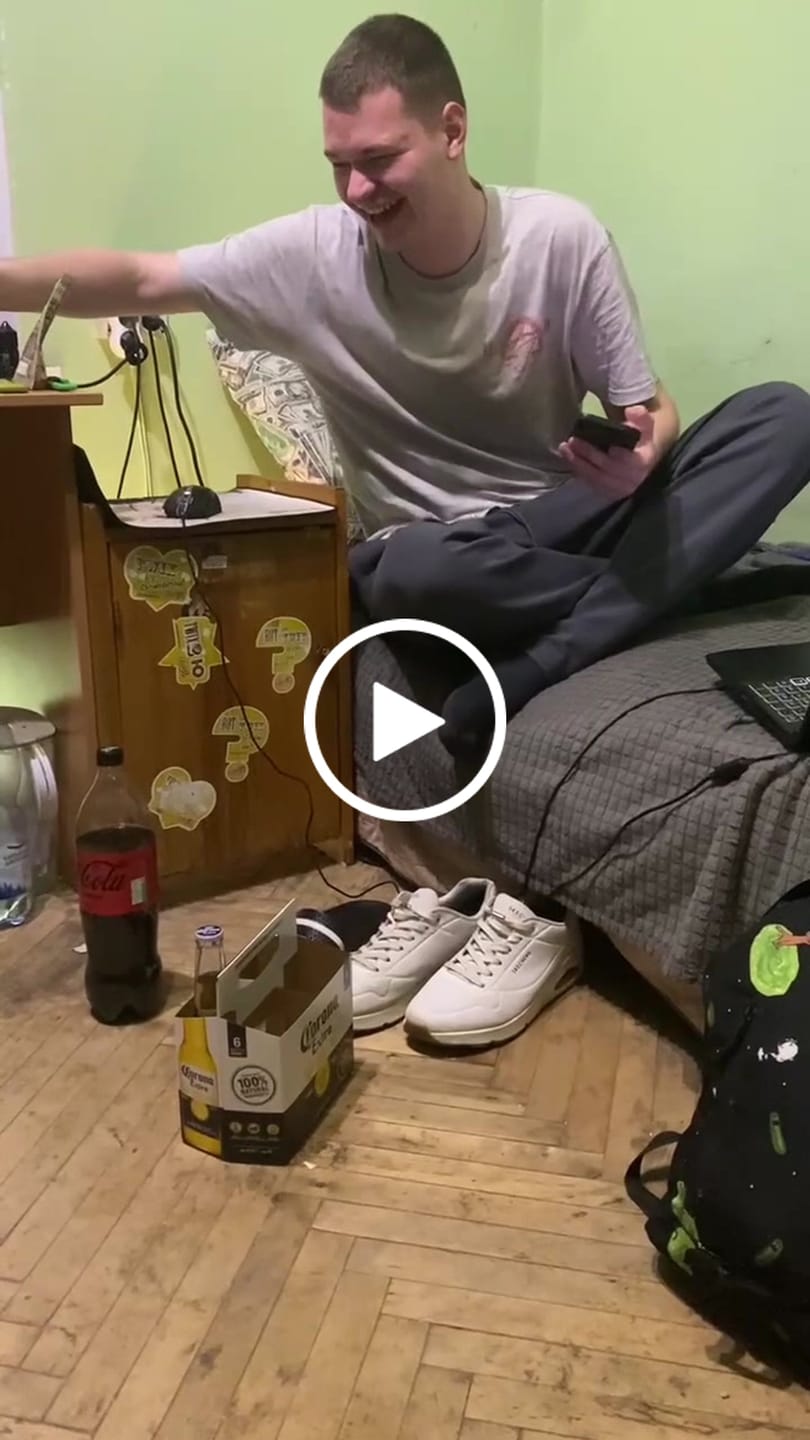 Customer video review of African cossacks
