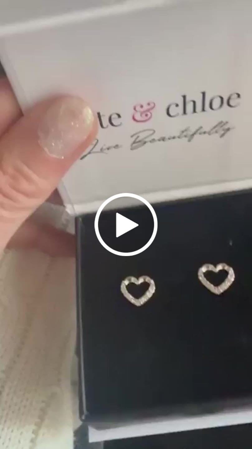 Customer video review of Chelsea 18k White Gold Plated Silver Heart Stud Earrings with Swarovski Crystals