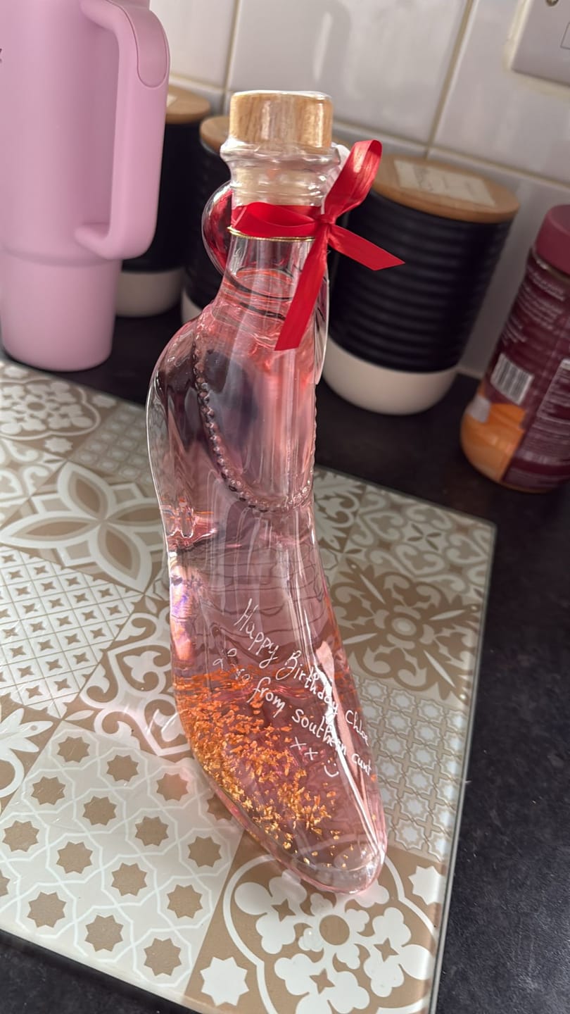 Customer photo review of Pink Gin Gold with Edible 22 carat gold flakes in Lady Shoe 350ml - 18%