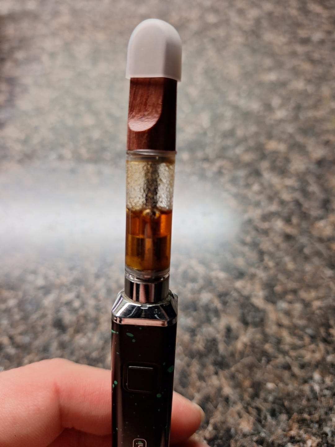 Customer photo review of 1:1 Resin Vape Cartridge