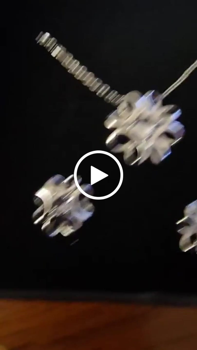Customer video review of Alexis 18k White Gold Plated Flower Pendant Necklace with Swarovski Crystal