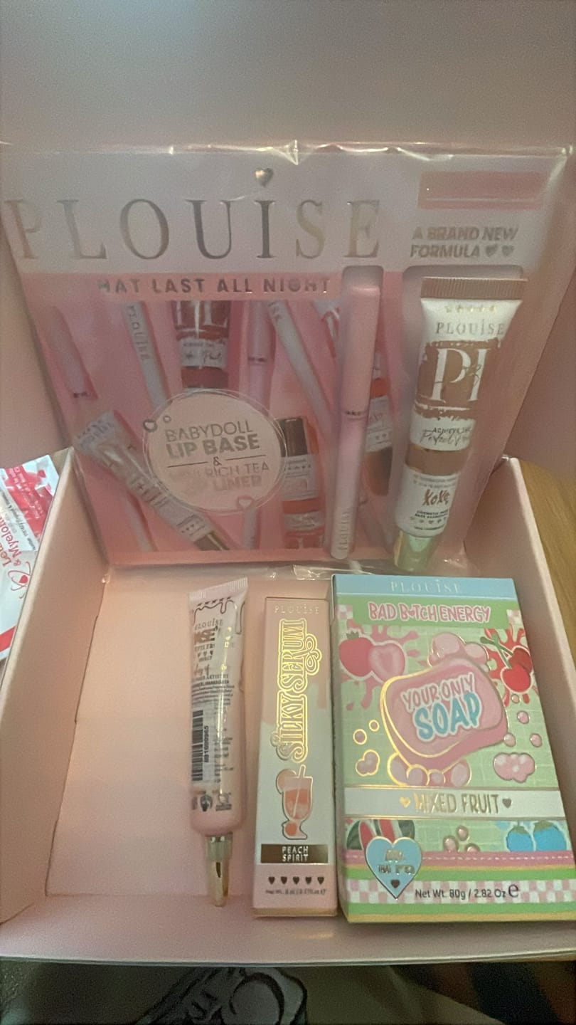 Recenzie foto de client pentru serul mătăsos P.Louise Mini Keychain