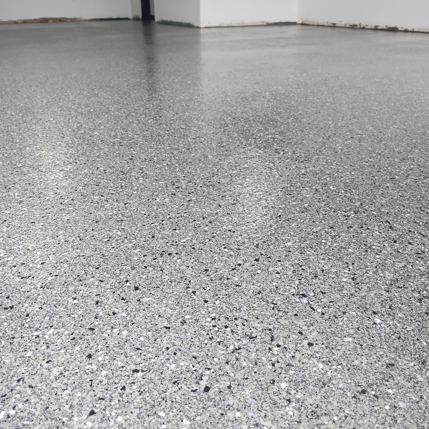 Customer photo review of Epoxy Floor Flakes - Hybrid Stone Collection