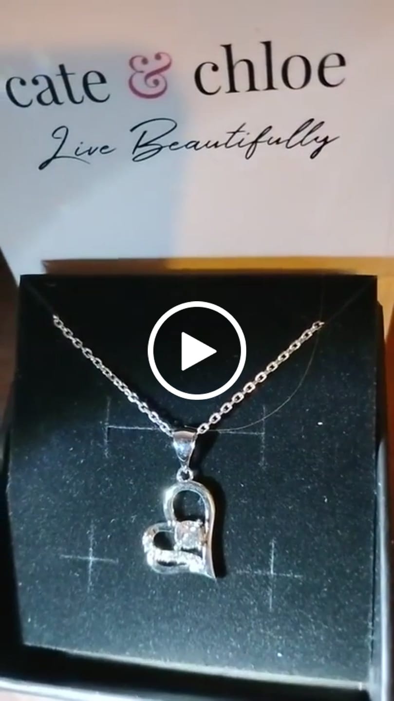 Customer video review of Kara 18k White Gold Plated Silver Heart Necklace with Swarovski Crystals