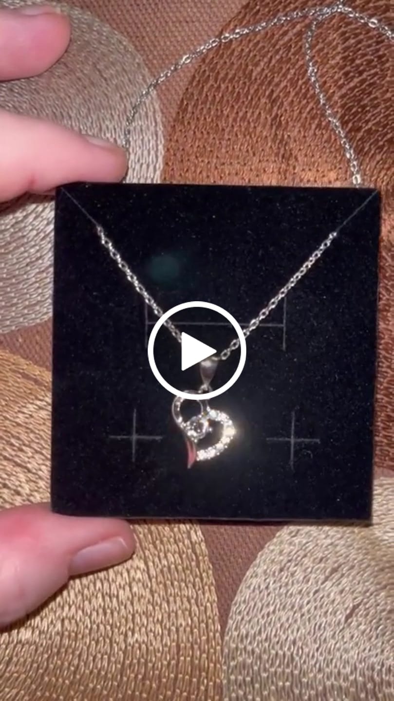 Customer video review of Cecilia 18k White Gold Plated Heart Pendant Necklace with Swarovski Crystals