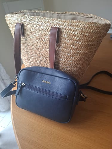Victoria T. review of Gigi Crossbody - Navy image 1 out of 1
