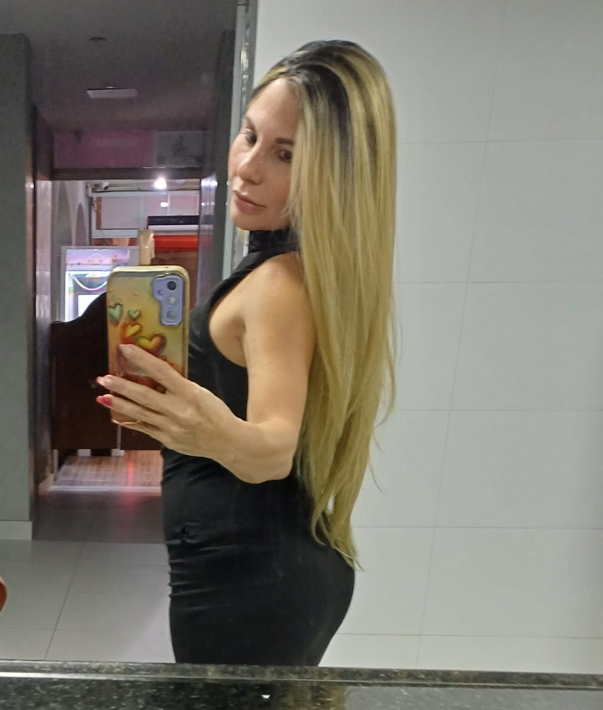 Customer photo review of Lace Front Tela HD Diamante Loira Luzes Ondulada - Repartição Livre 13x2