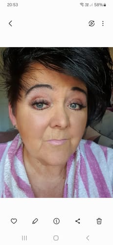 Customer photo review of Gentle DIY Cluster Lashes