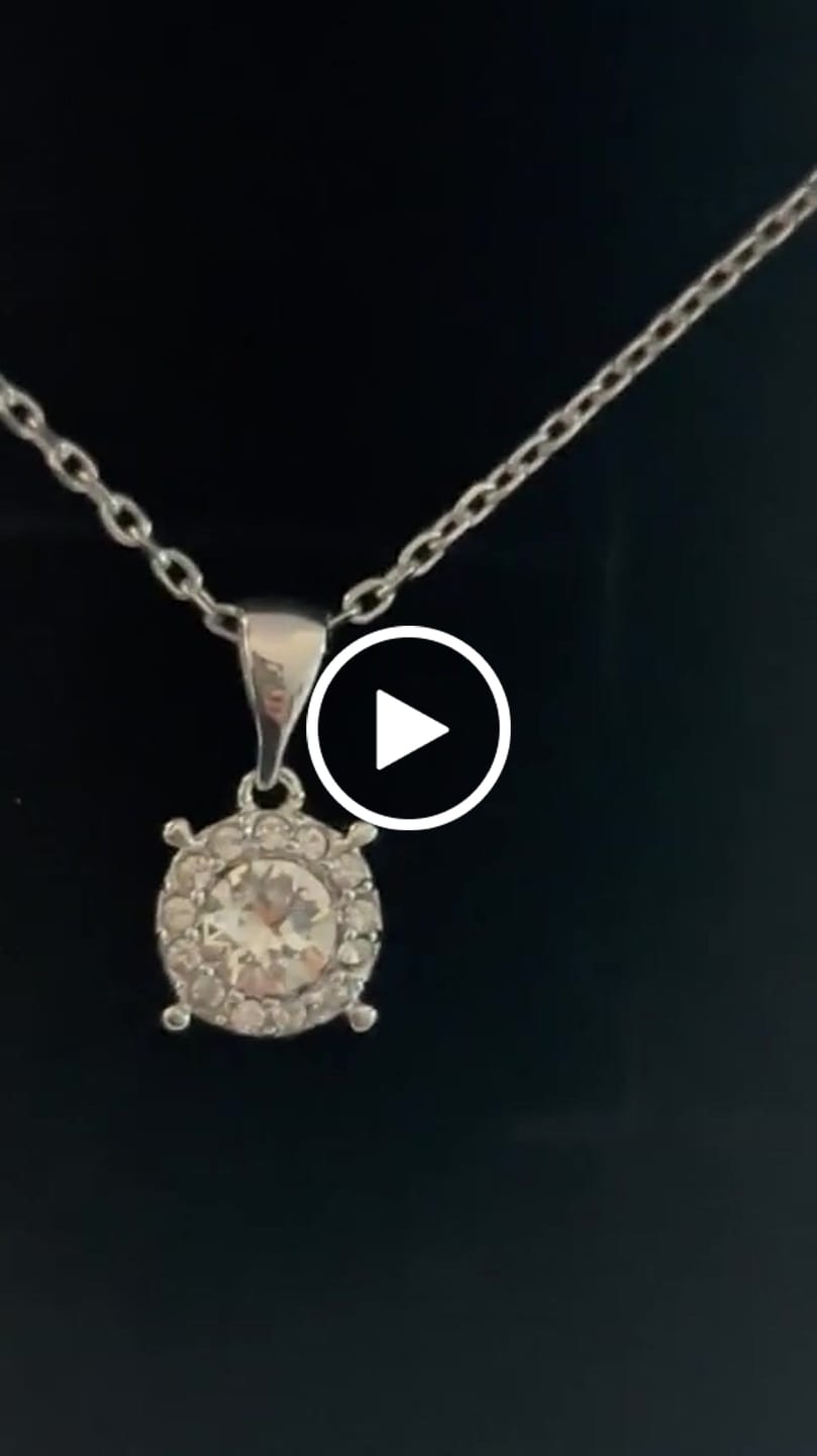 Customer video review of Raylee 18k White Gold Plated Halo Pendant Necklace with Swarovski Crystals