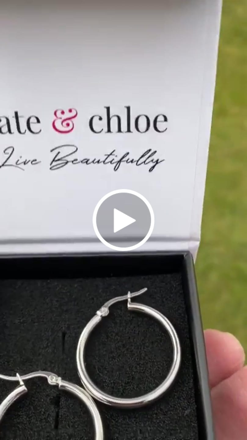 Customer video review of Amy 18k White Gold Plated 20mm/30mm Hoop Earrings - Fab Fav Deals