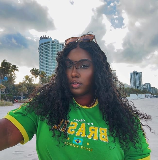 Customer photo review of MORE FACE Deep Wave Curly Human Hair Wigs 13x4 13x6 Transparent Lace Front Human Hair Wigs