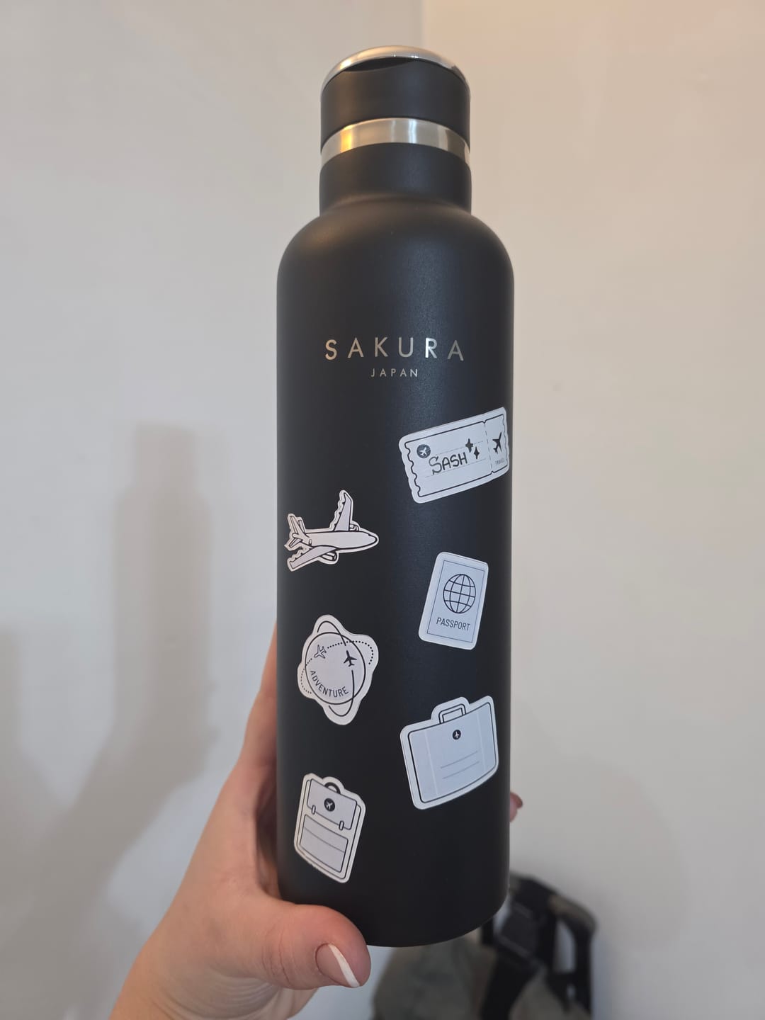 Customer photo review of Botella Térmica Sakura Acero Inoxidable 750 Ml Negra Mate