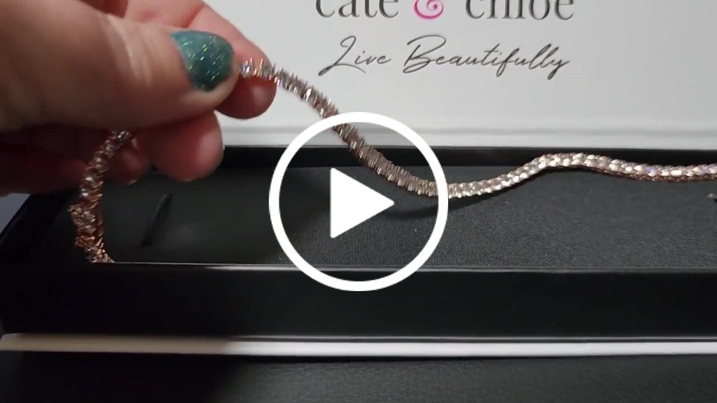 Customer video review of Kaylee 18k White Gold Plated Necklace with Simulated Diamond Crystals