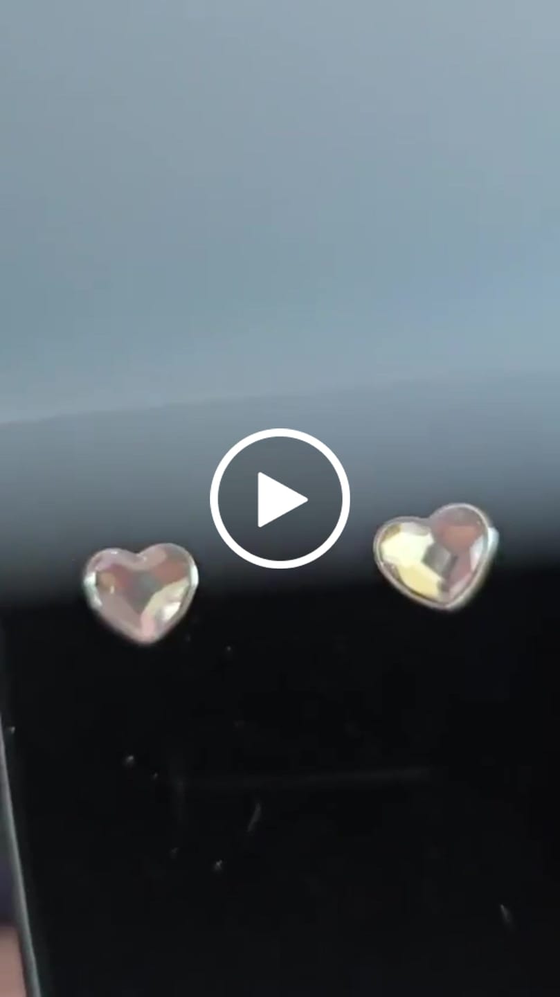 Customer video review of Violet 18k White Gold Plated Heart Stud Earrings with Swarovski Crystals - Final Sale