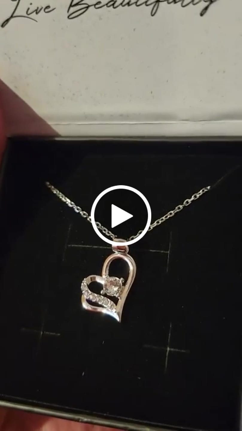 Customer video review of Kara 18k White Gold Plated Silver Heart Necklace with Swarovski Crystals