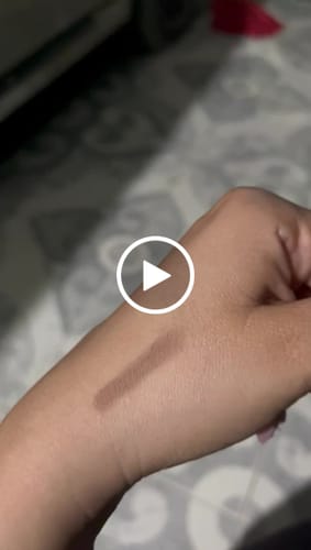 Customer video review of LÁPIZ DE CEJAS COLLECTION