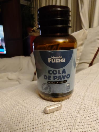 Customer photo review of Cola de Pavo en Capsulas - Ultra Concentrado