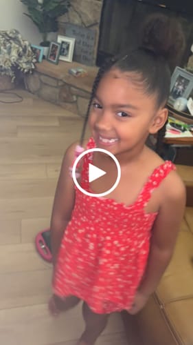 Customer video review of NEW Ultra Hold Wash and Go System for Maximum Curl Definition, Moisture, and All-Day Hold