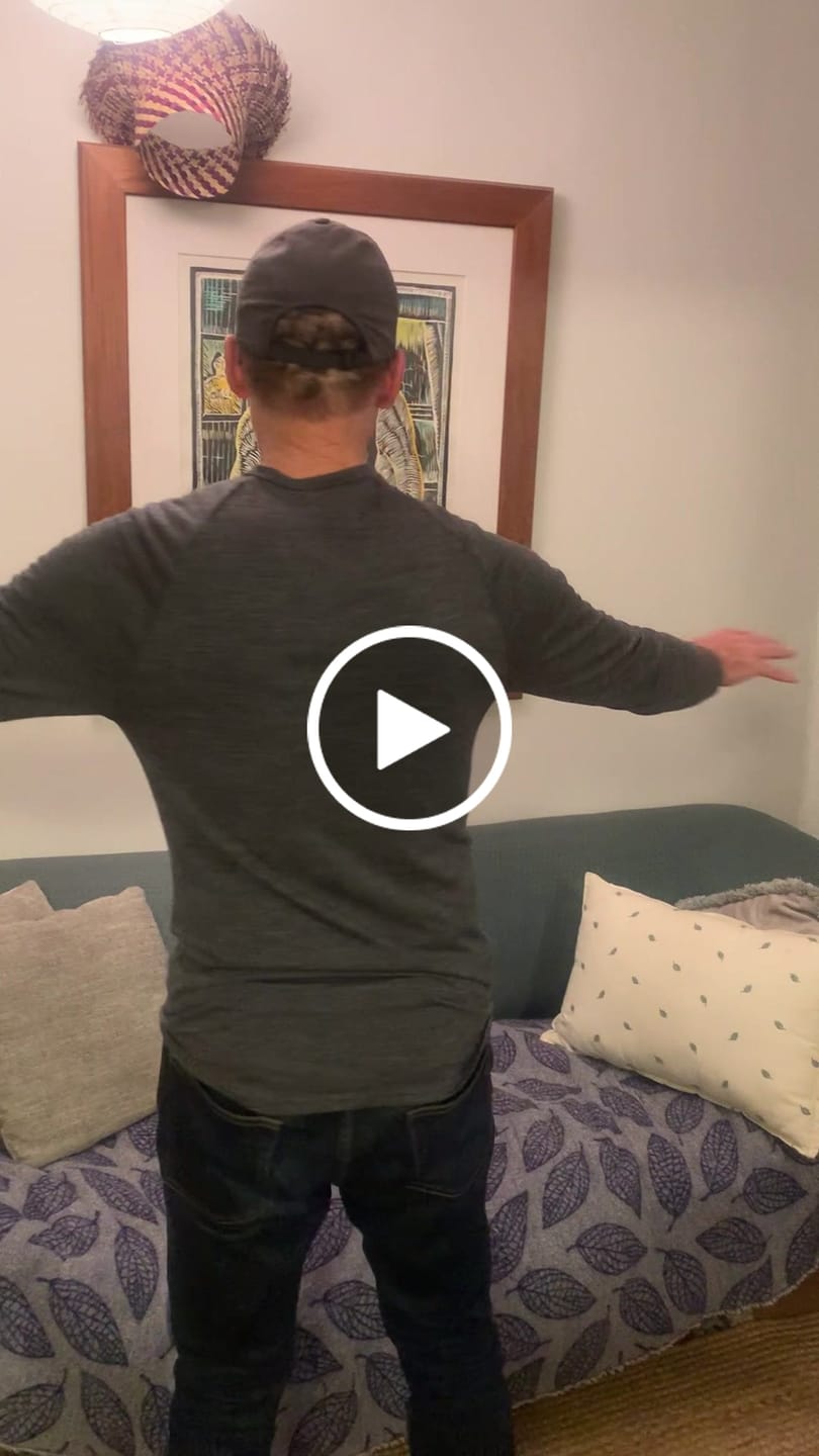 Customer video review of Merino Long Sleeve