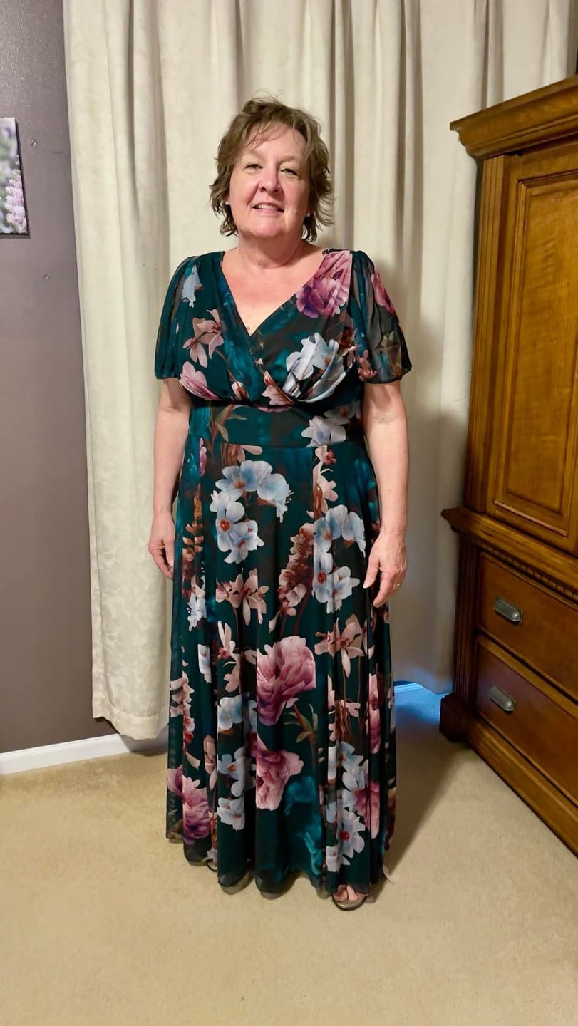 Customer photo review of Isabelle New Green Multi Float Sleeve Maxi Dress