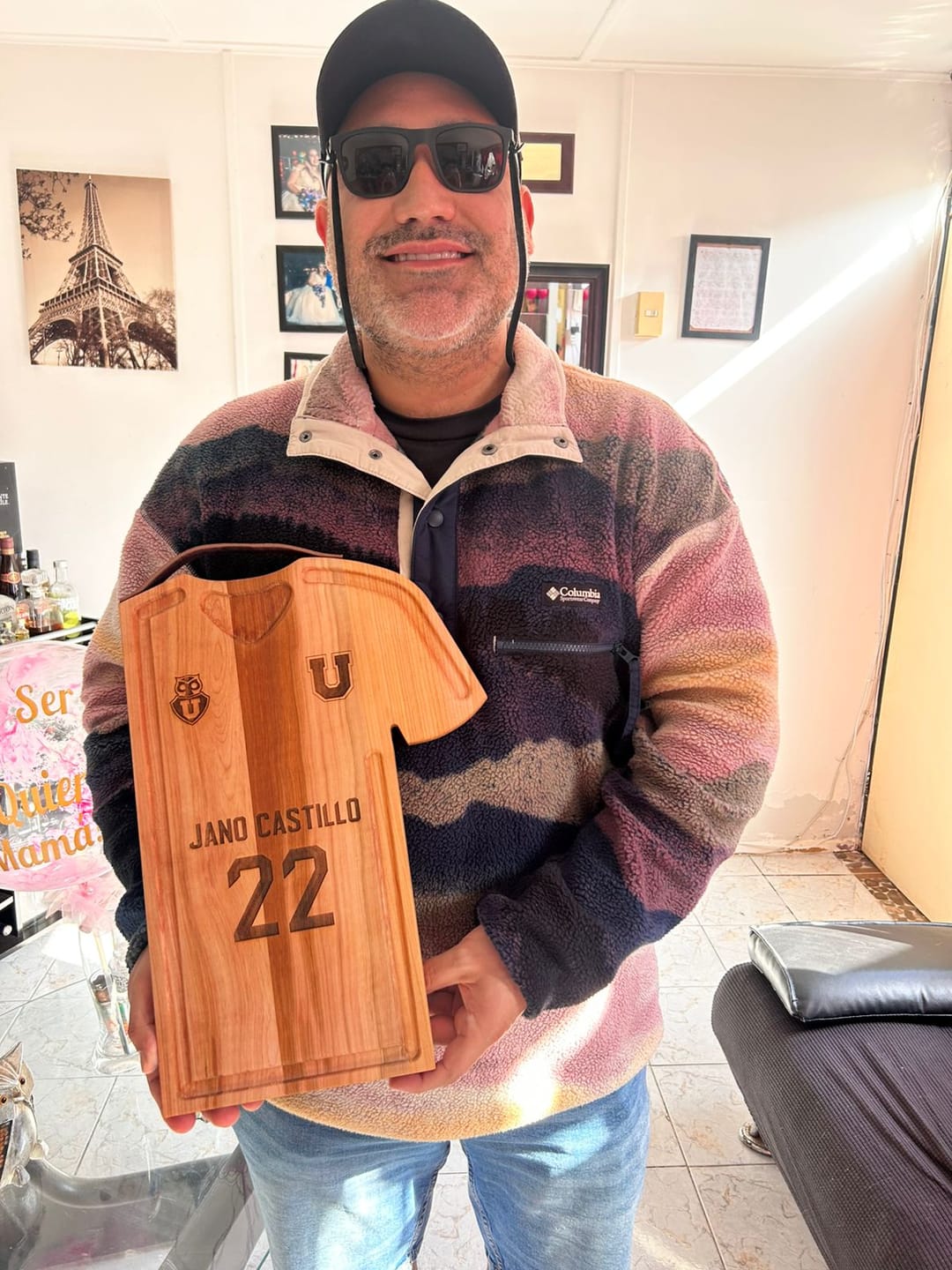 Customer photo review of Tabla Futbol Personalizada
