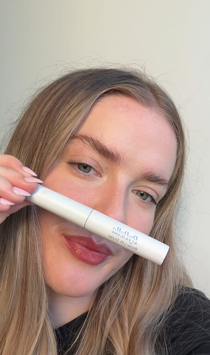 Customer photo review of Brow Lift Gel