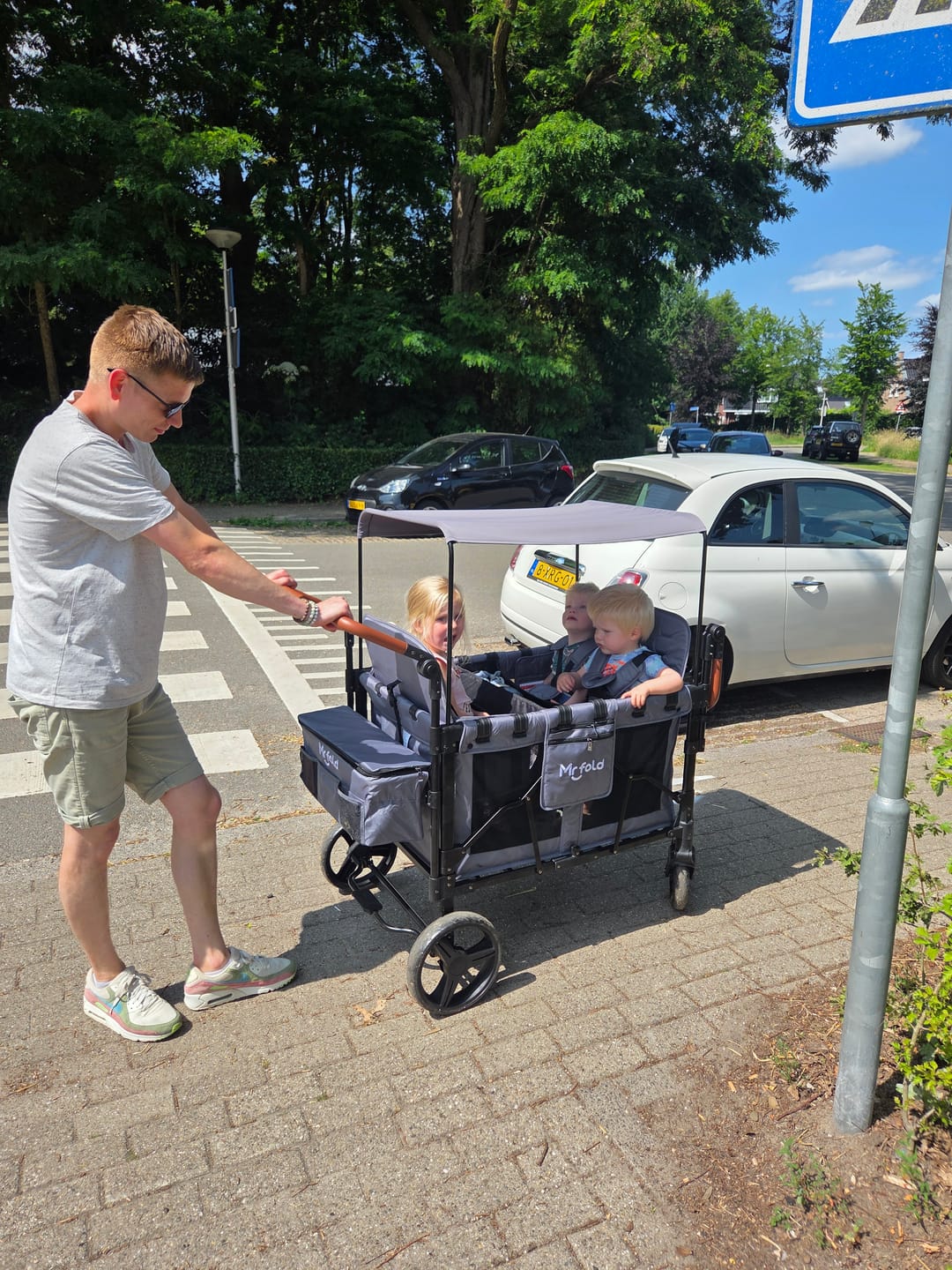 Customer photo review of P-Series Luxe 4-zits kinderkar