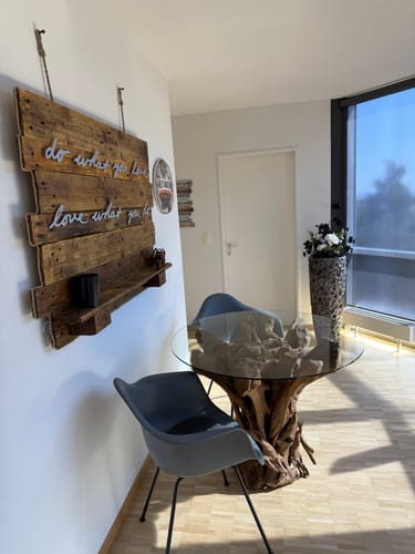 Customer photo review of Wurzelholz Esstisch IKAL inkl. Glasscheibe Ø 100 cm