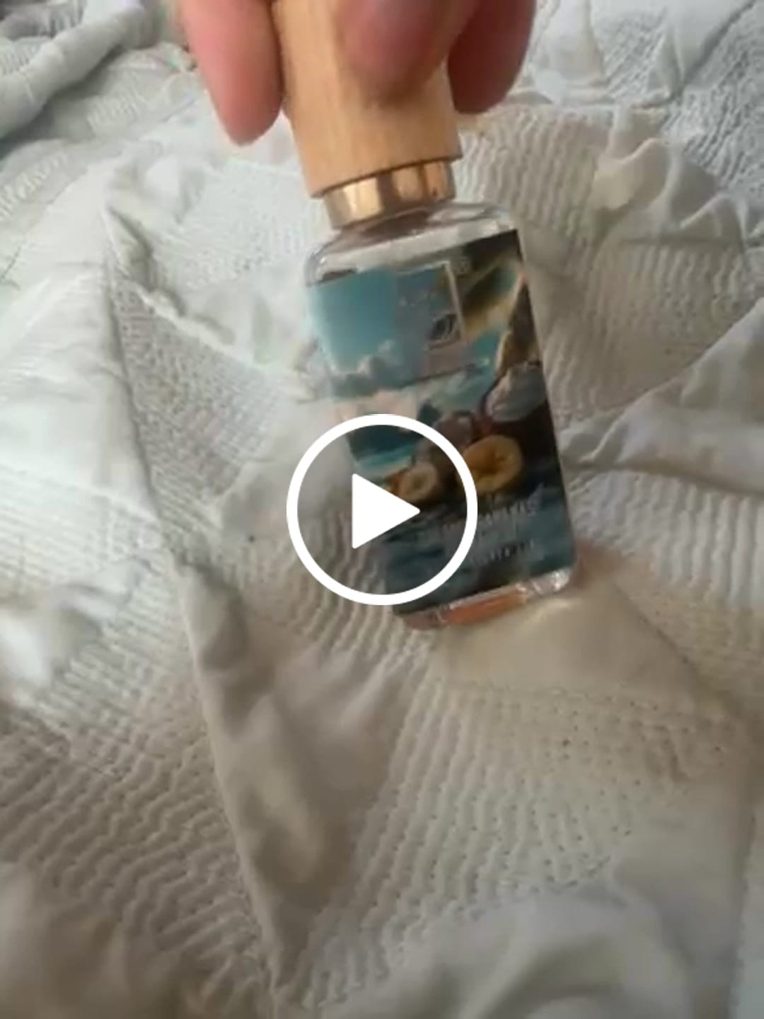 Customer video review of Creamy Bananas Of Maui 37