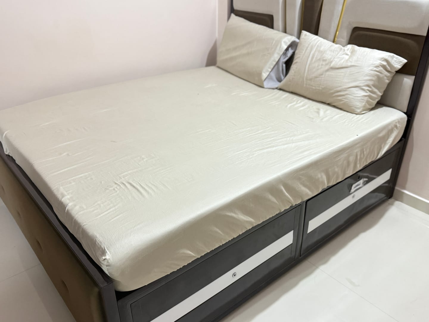 Customer photo review of Flo Super Soft Fitted Bedsheet