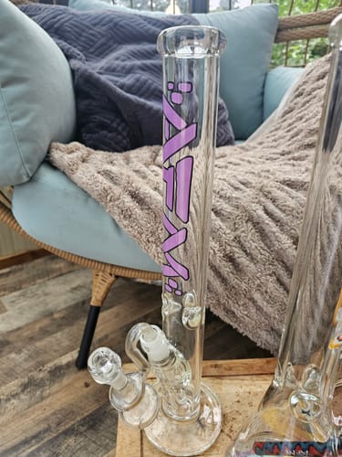 Customer photo review of 18" AFM Lightbeam Clear Glass 9mm Straight Tube Bundle