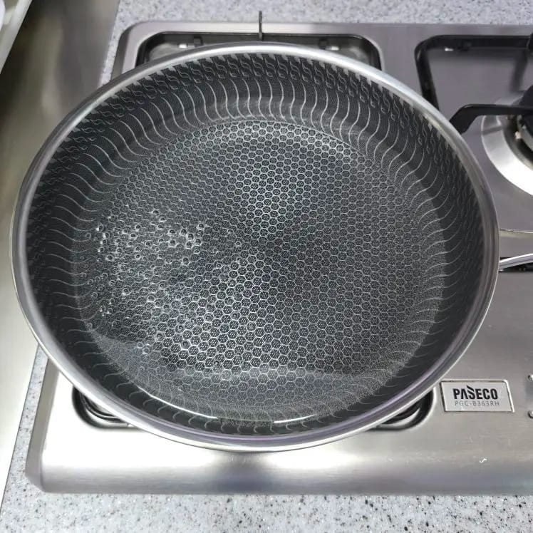 Customer photo review of PureClad™ - Hybrid Pan