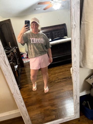 Customer photo review of Honey T-Shirt