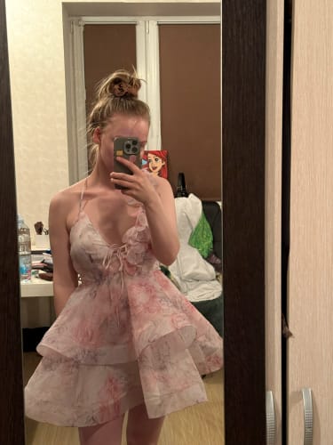 Customer photo review of 3D Flowers Lace Up Halter Dress Woman Printed Layered Backless Deep V-Neck Pleated Puffy Dress Fashion Women Summer Beach Dress