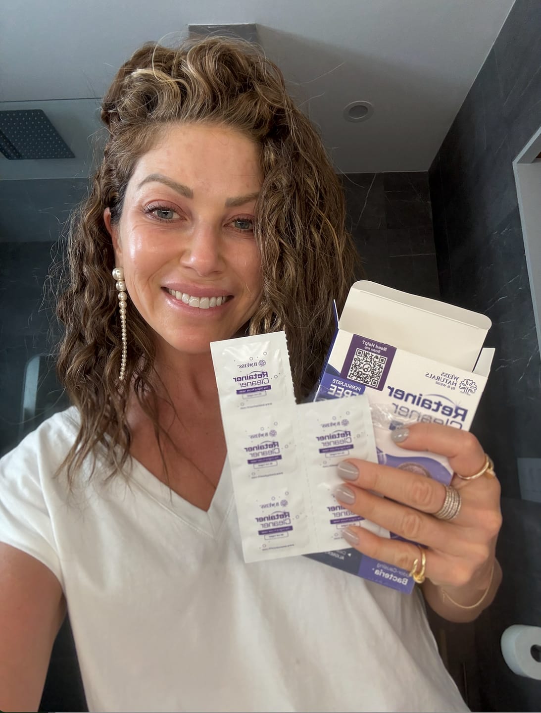 Customer photo review of Daily Retainer & Aligner Cleaner Tablets grape scented