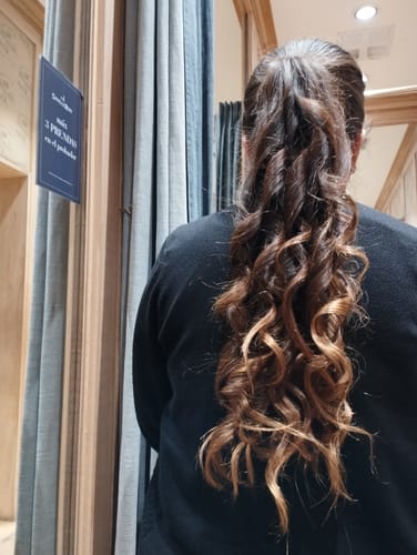 Reseña con foto de un cliente sobre Hair Power - Reparación Capilar 60 ml