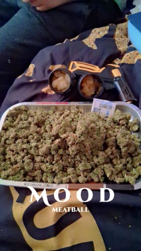 Customer photo review of Area 51 THCA Crumble
