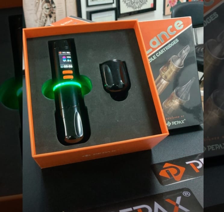 Customer photo review of PEPAX Leve H3 Wireless Tattoo Pen Machine (4.2mm Orange )