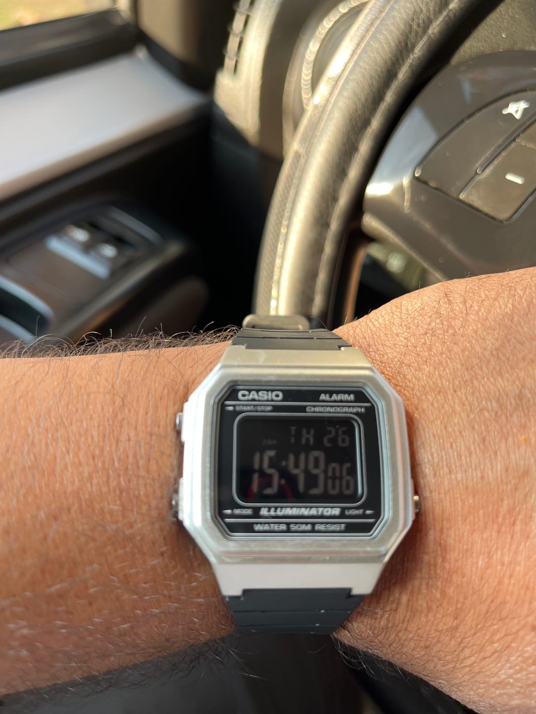 Customer photo review of Reloj Casio Vintage W-217HM-7BV Plateado/Negro
