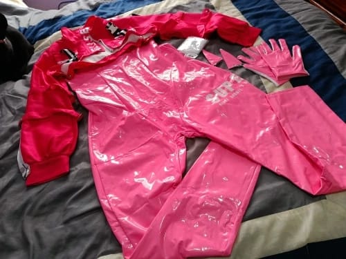 Customer photo review of Women’s Nikki Alice Cosplay Costume Bodysuit with Ear Gloves Wig Cosplay Latex Cat suit Jumpsuit Jacket Suit