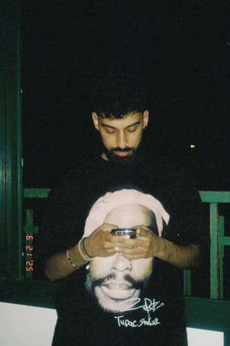 Customer photo review of TUPAC SHAKUR BIG FACE TEE