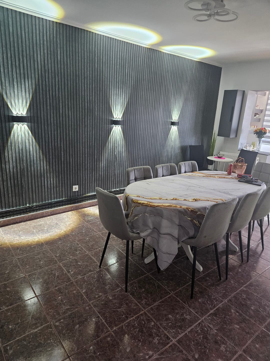 Customer photo review of Masa extensibila JOSEPH, alb, 150/190x90x77 cm