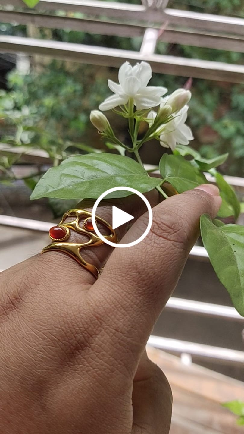 Customer video review of Statement Gemstone Gold Ring