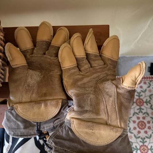 Customer photo review of Glove Repair