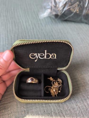 Customer photo review of Eyeba Travel Jewelry Box