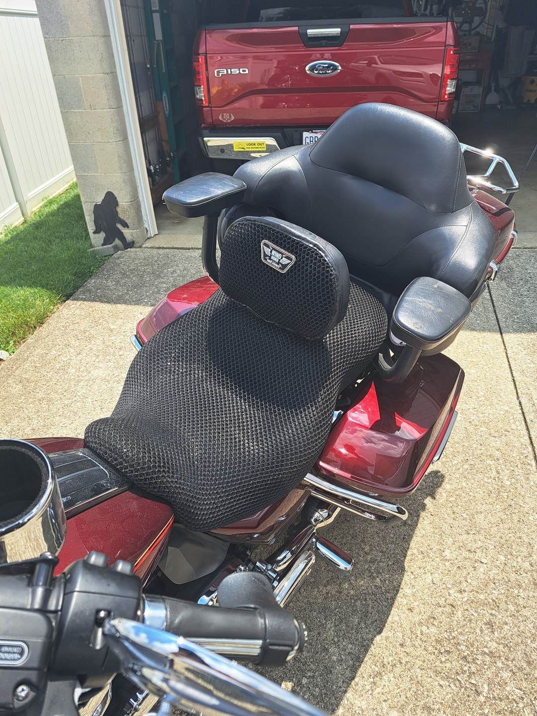 Wind Rider mesh seat cover on a Harley Davidson Road Glide Ultra