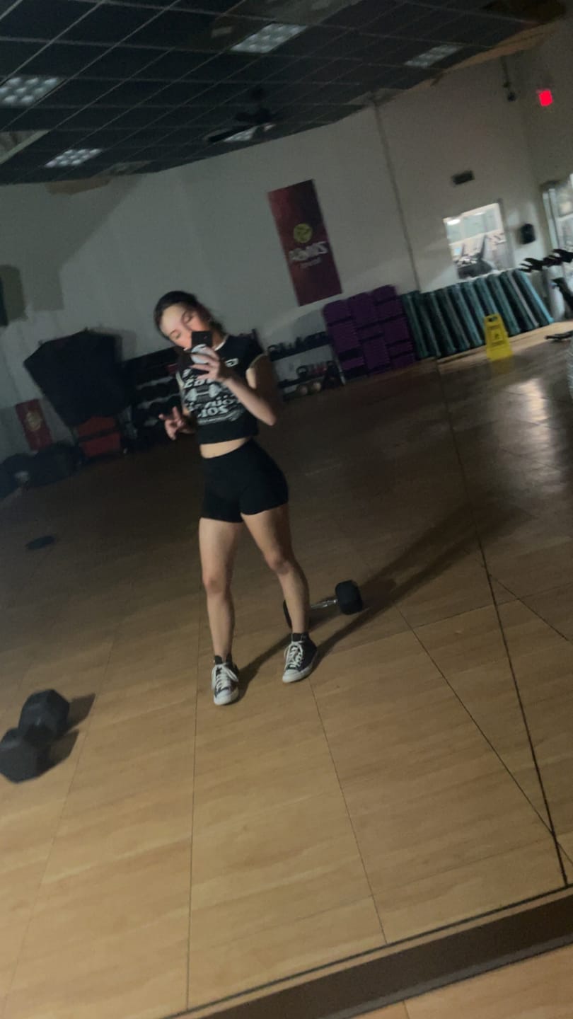 Customer photo review of W471 Gold's Gym Ringer Baby Tee