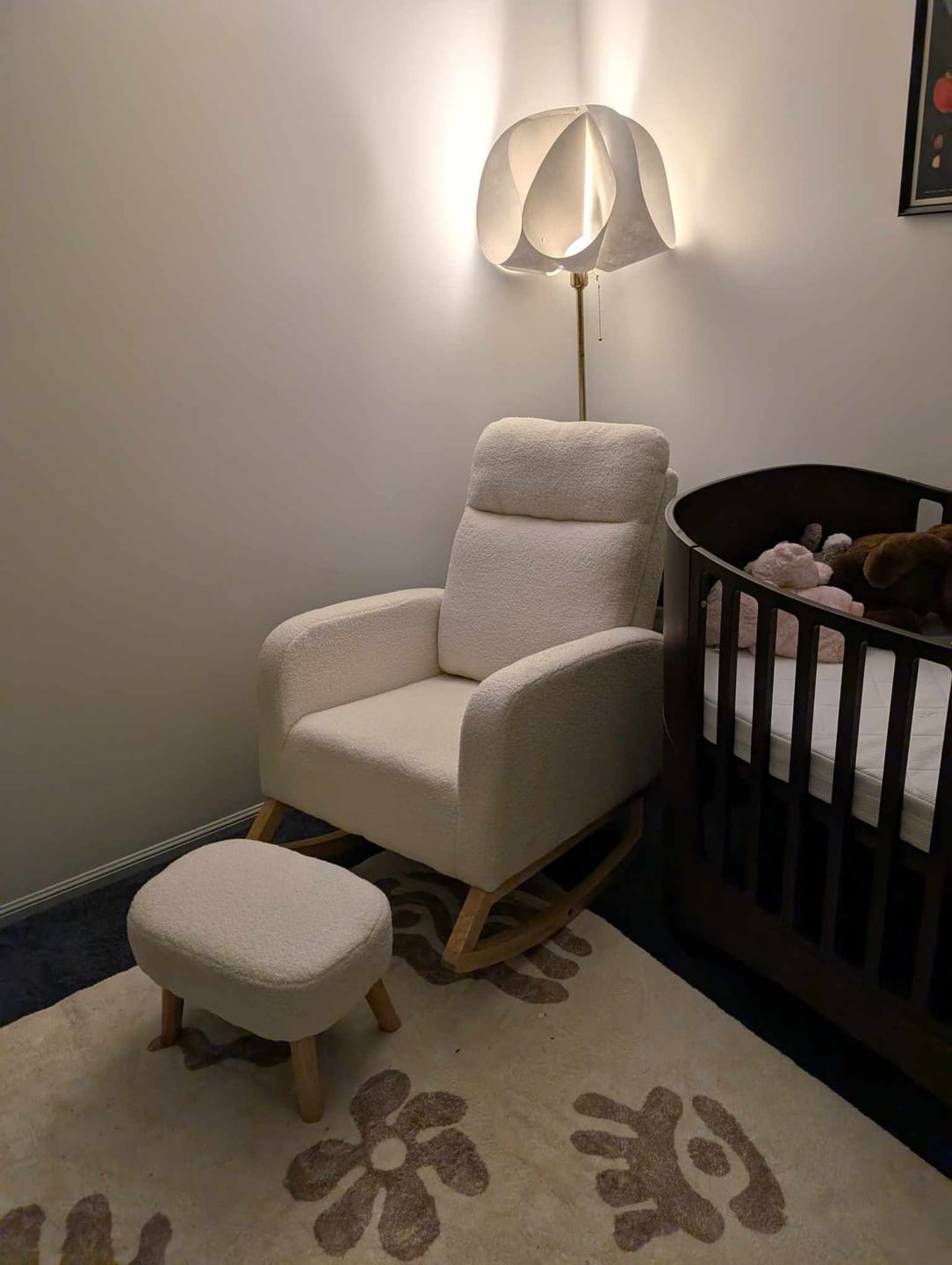 Customer photo review of Levede Rocking Chair Rocker Armchair Lounge Sofa Ottoman Footstool Side Pocket