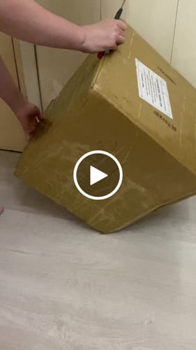 Customer video review of Scaramouche short hair commission wig